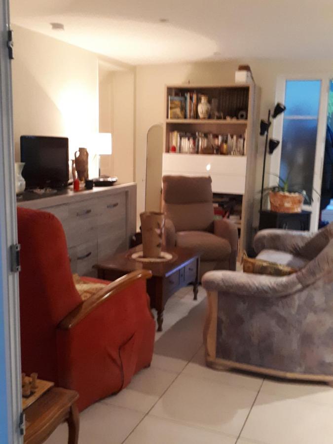 Les Ecureuils Bourguignons Appartement Montchanin Buitenkant foto